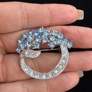 Vintage Blue Rhinestone Crescent Brooch Silver Tone Swirl Statement Pin